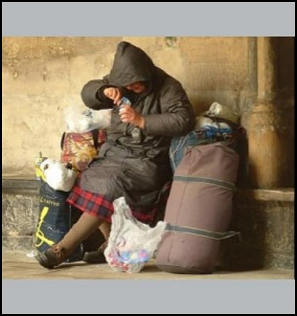 Niosąc pomoc bezdomnym