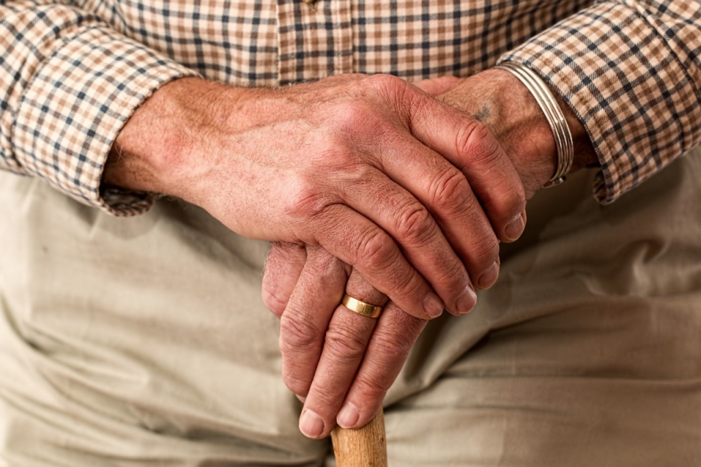 Senior: Światowy Dzień Świadomości Znęcania się nad Osobami Starszymi