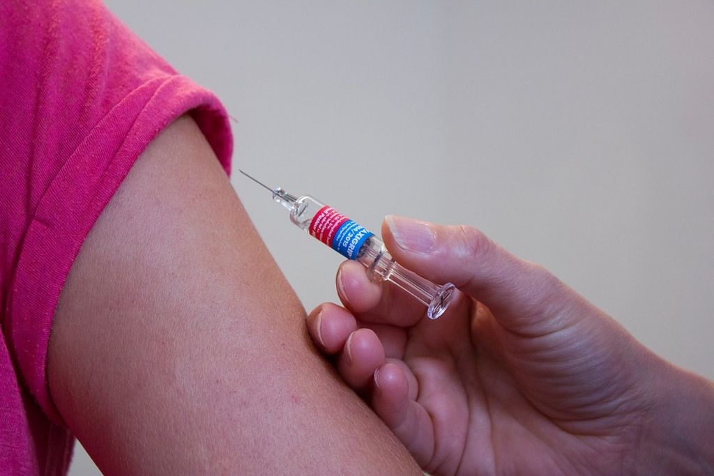 Zdrowie: Bez obaw można szczepić dziecko przeciw pneumokokom