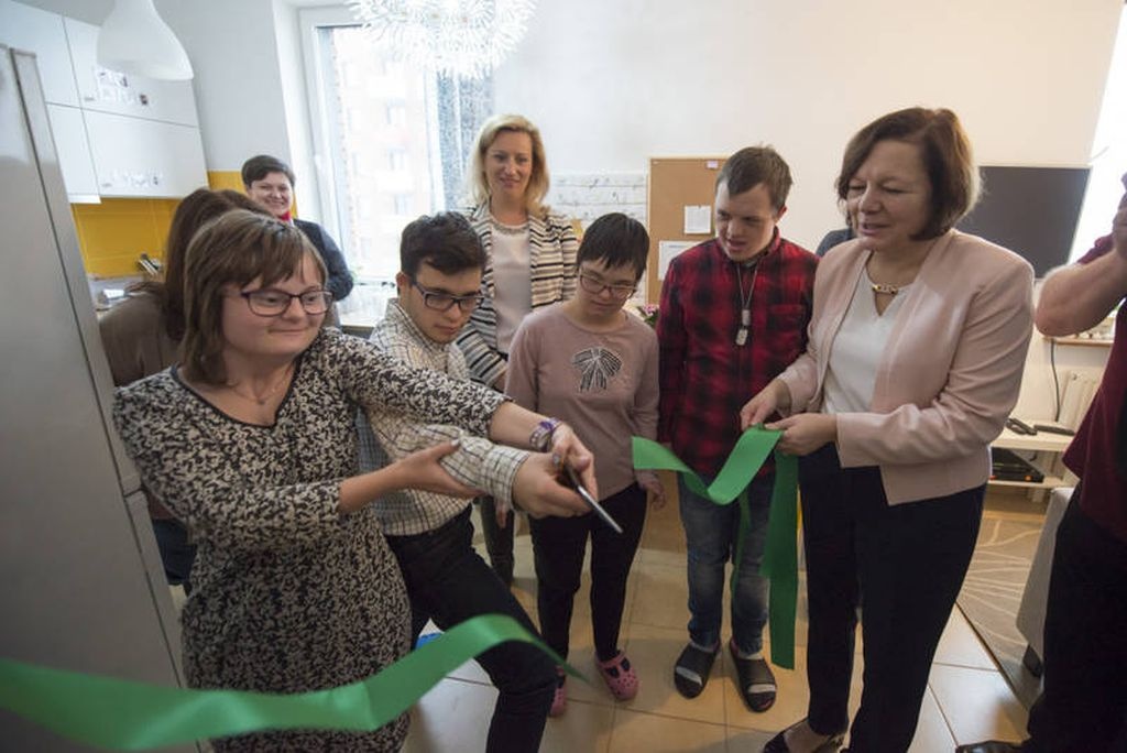 Warszawa: Powstały mieszkania treningowe dla niepełnosprawnych intelektualnie