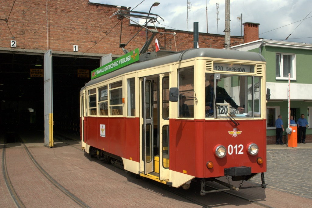 Elbląg: Konkurs i bezpłatne przejazdy zabytkowym tramwajem
