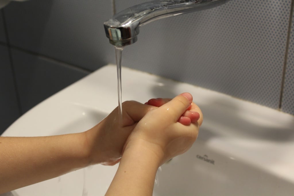 Olsztyn: Dzieci „myją ręce, bo wiedzą więcej”