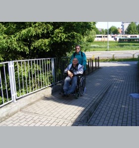 Wózkiem przez miasto. Raport z drugiego patrolu osób niepełnosprawnych