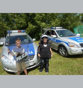 Lisów: Policjanci na festynie