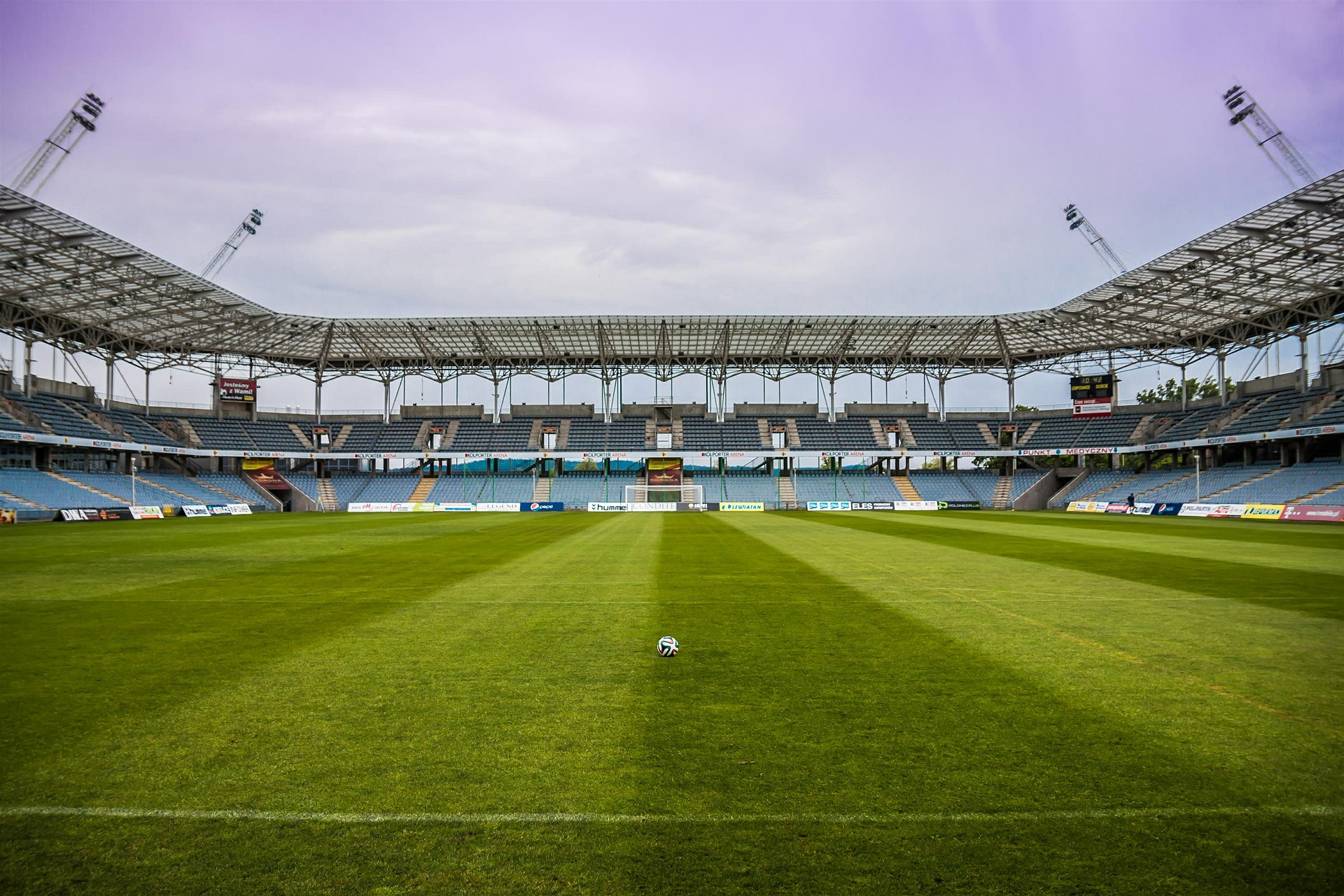 „Stadiony bez barier” w Ekstraklasie