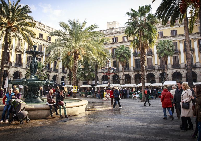 Hiszpania: Pomimo luzowania restrykcji początek wakacji poniżej oczekiwań branży turystycznej