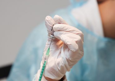 Rzecznik Praw Pacjenta w „DGP”: Dwieście rekompensat po szczepieniu