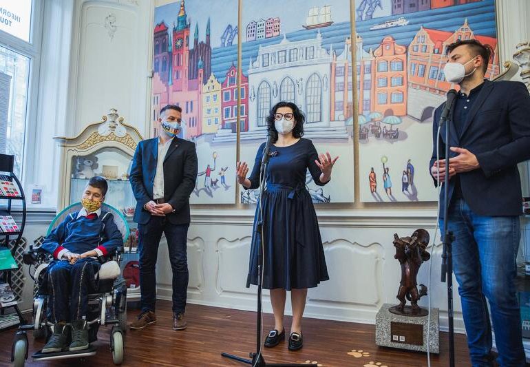 Gdańsk: Karta Mieszkańca z nową ofertą – pakiet dostępności dla osób z niepełnosprawnościami