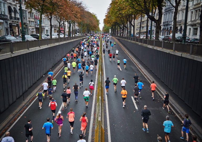 Po wykryciu nowych zakażeń koronawirusem odwołano maraton w Pekinie