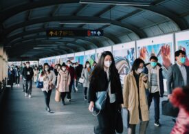 W Korei Płd. i Japonii najwyższe bilanse COVID-19 od początku pandemii. Szerzy się Omikron