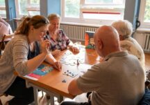 Łódź: Seniorzy grają w planszówki – wystartowały darmowe zajęcia