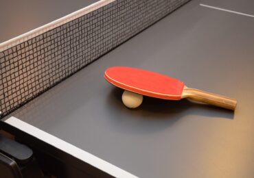 Mikołajkowe granie w tenisa stołowego