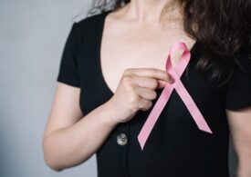U młodych pacjentek rak piersi występuje rzadko, ale jest bardziej agresywny