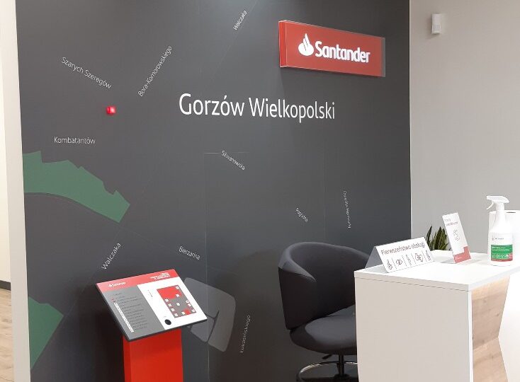 Santander Bank Polska rozwija sieć oddziałów bez barier