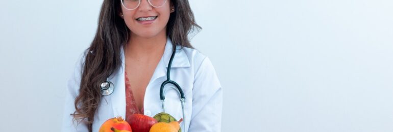 Leczenie żywieniowe w programie zajęć czterech uczelni medycznych