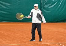 Gdynia: Skończył 100 lat i nadal gra w tenisa!