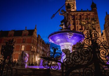Gdańsk: Neptun na fioletowo w Międzynarodowy Dzień Osób z Padaczką