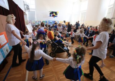 Toruń: Szkoła dla szczęśliwych dzieci