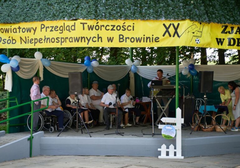 Powiat Toruński: Przegląd Twórczości Osób Niepełnosprawnych w Browinie