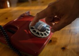 Słuchamy – Wspieramy: ogólnopolski telefon wsparcia dla seniorów, którzy czują się samotni