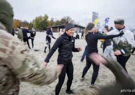 Gdynia: Komandosi walczą z rakiem