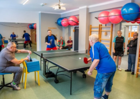 Łódź: Seniorzy z CZAS rywalizowali w turnieju tenisa stołowego